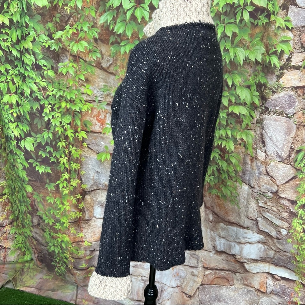 VINTAGE COUNTRY CLUB Hand Knit Turtleneck Sweater from Ireland, S - Picture 6 of 11
